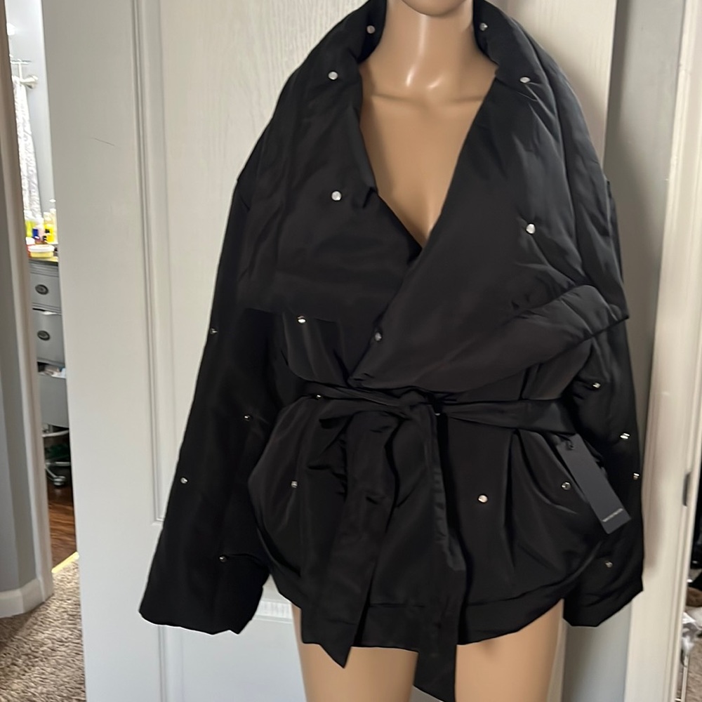 Forever 21 NWOT wrap puffer coat